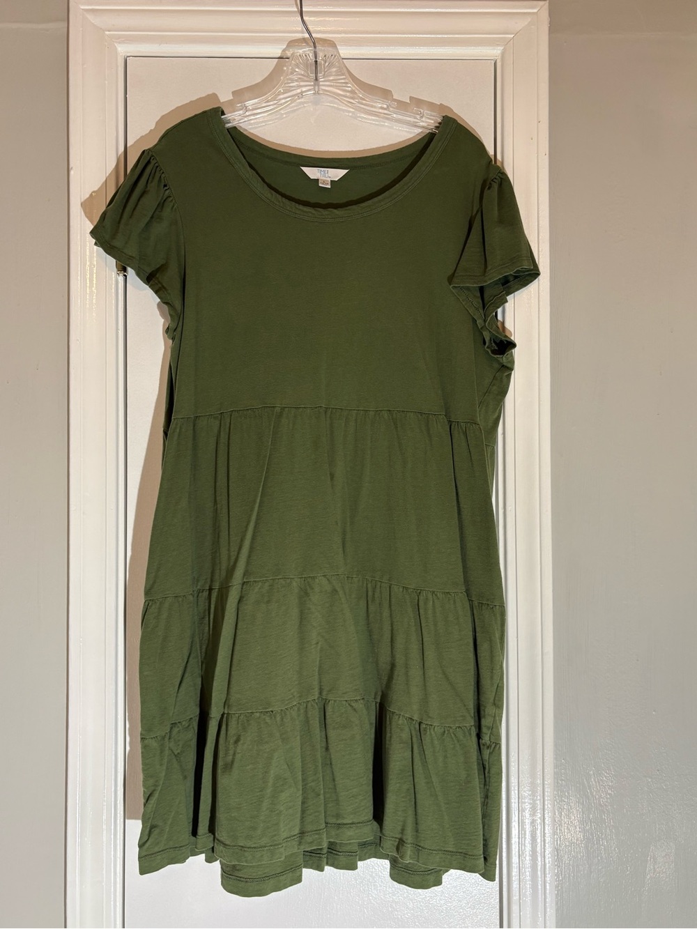 Time and Tru Olive Green Tiered Short Sleeve Dress